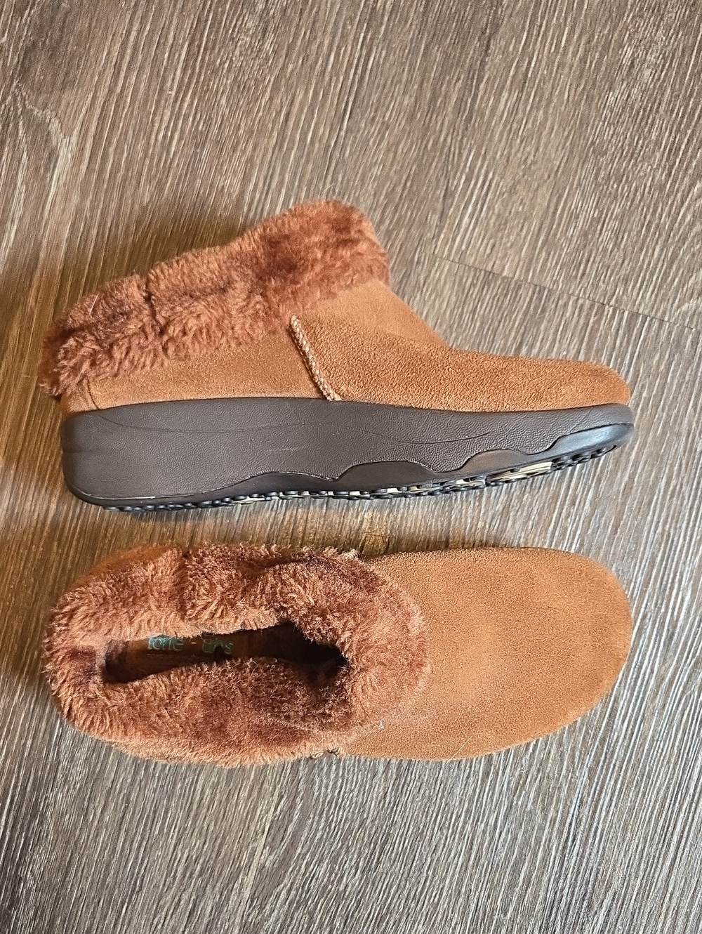 Sketchers Tone Ups Faux Fur Platform Clog